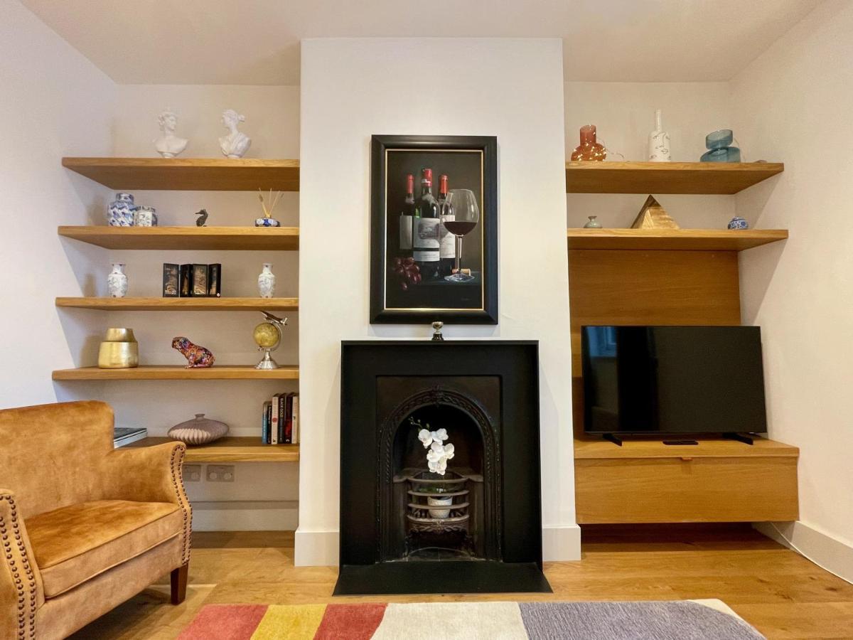 Stylish 2-Bedroom Townhouse Next To Brighton Station Exterior photo